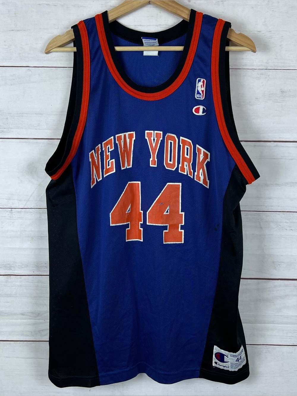 Vintage New York Knicks John Wallace NBA Champion Jersey 44 L 90s
